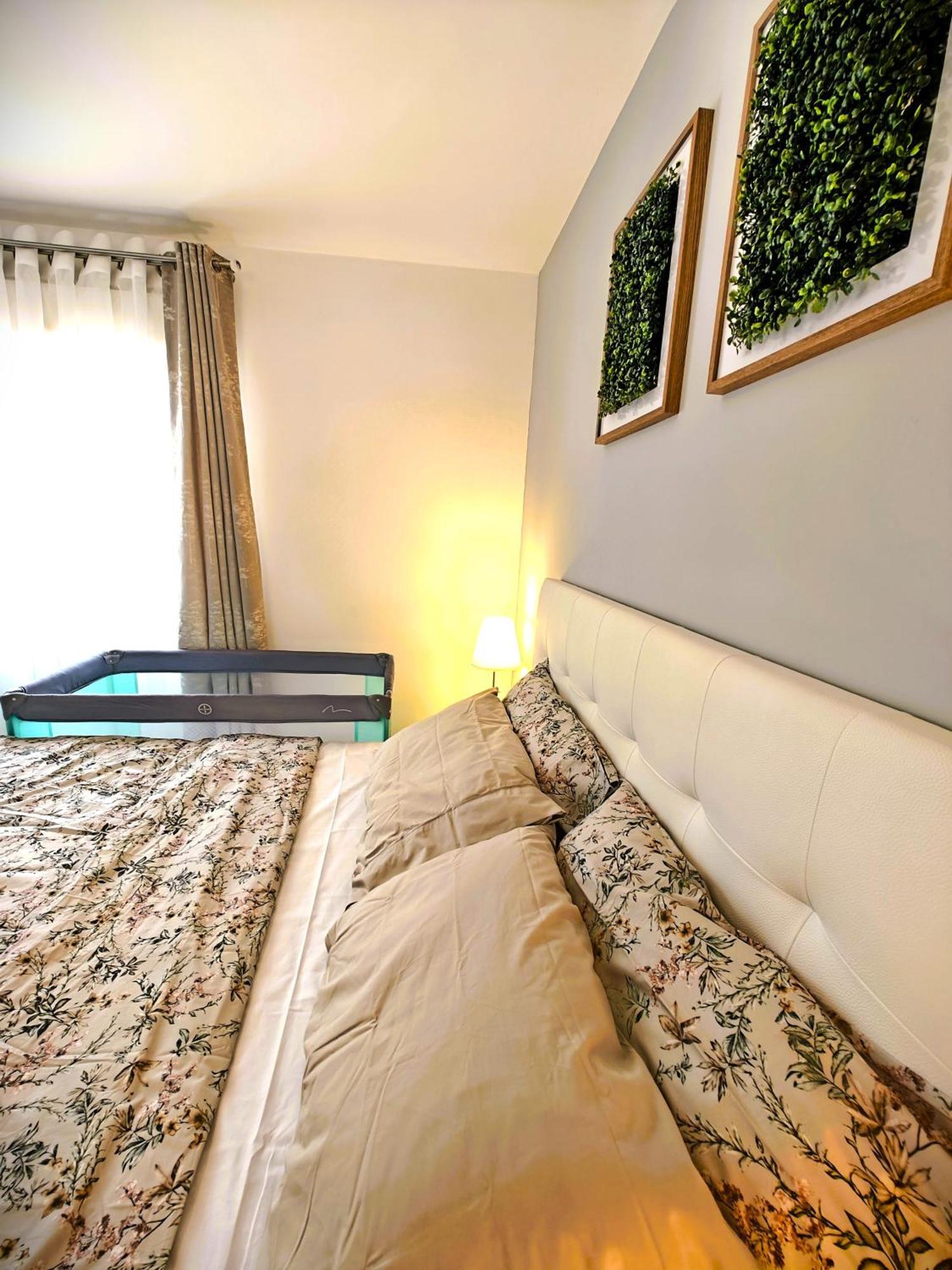 Sun Apartment - 3 Bedrooms, Priv Parking, Pool, Ac, Tv Channels, Fibre Net ロスクリスティアーノス エクステリア 写真